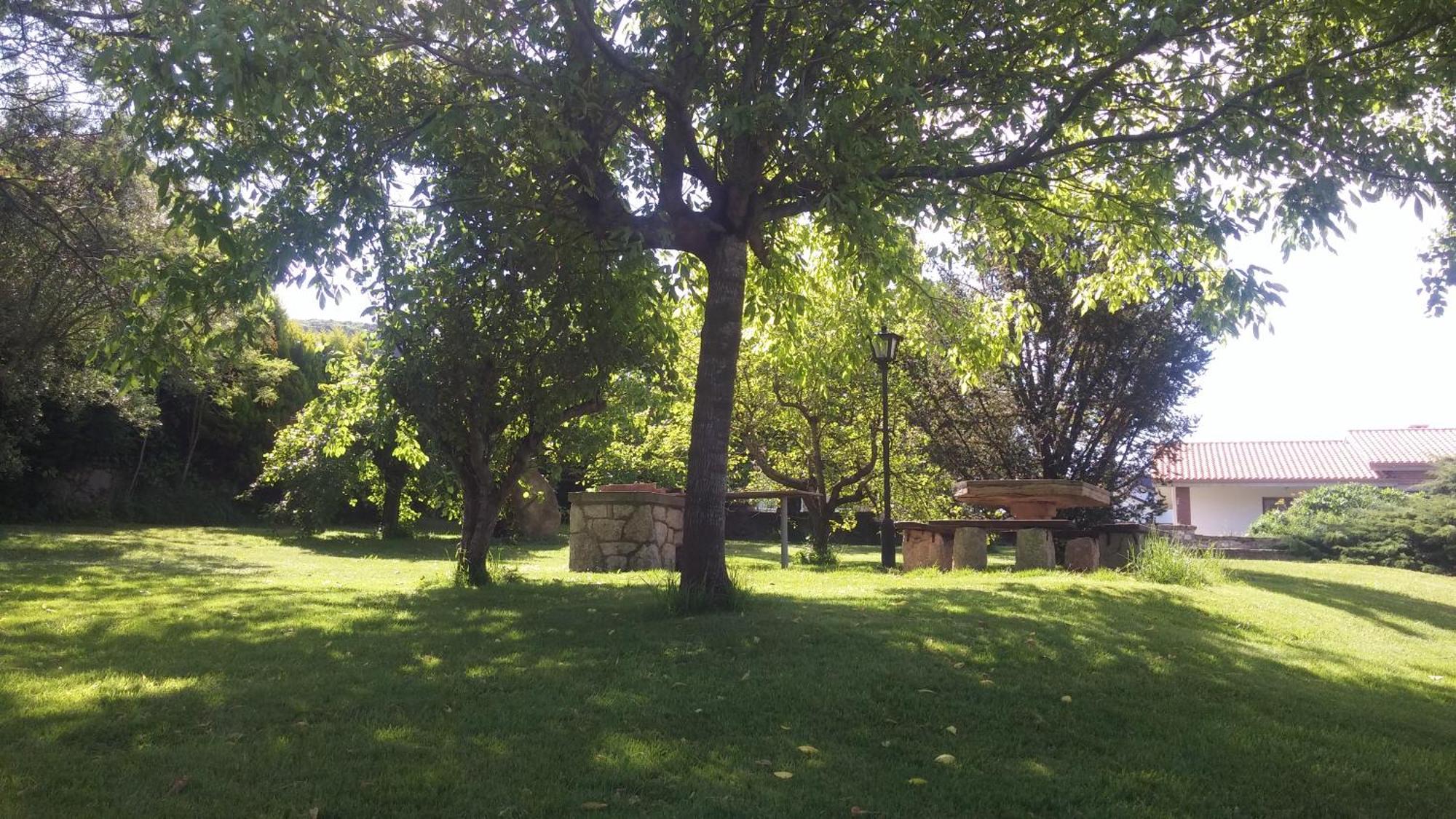 Posada Paz Hinojedo Kültér fotó