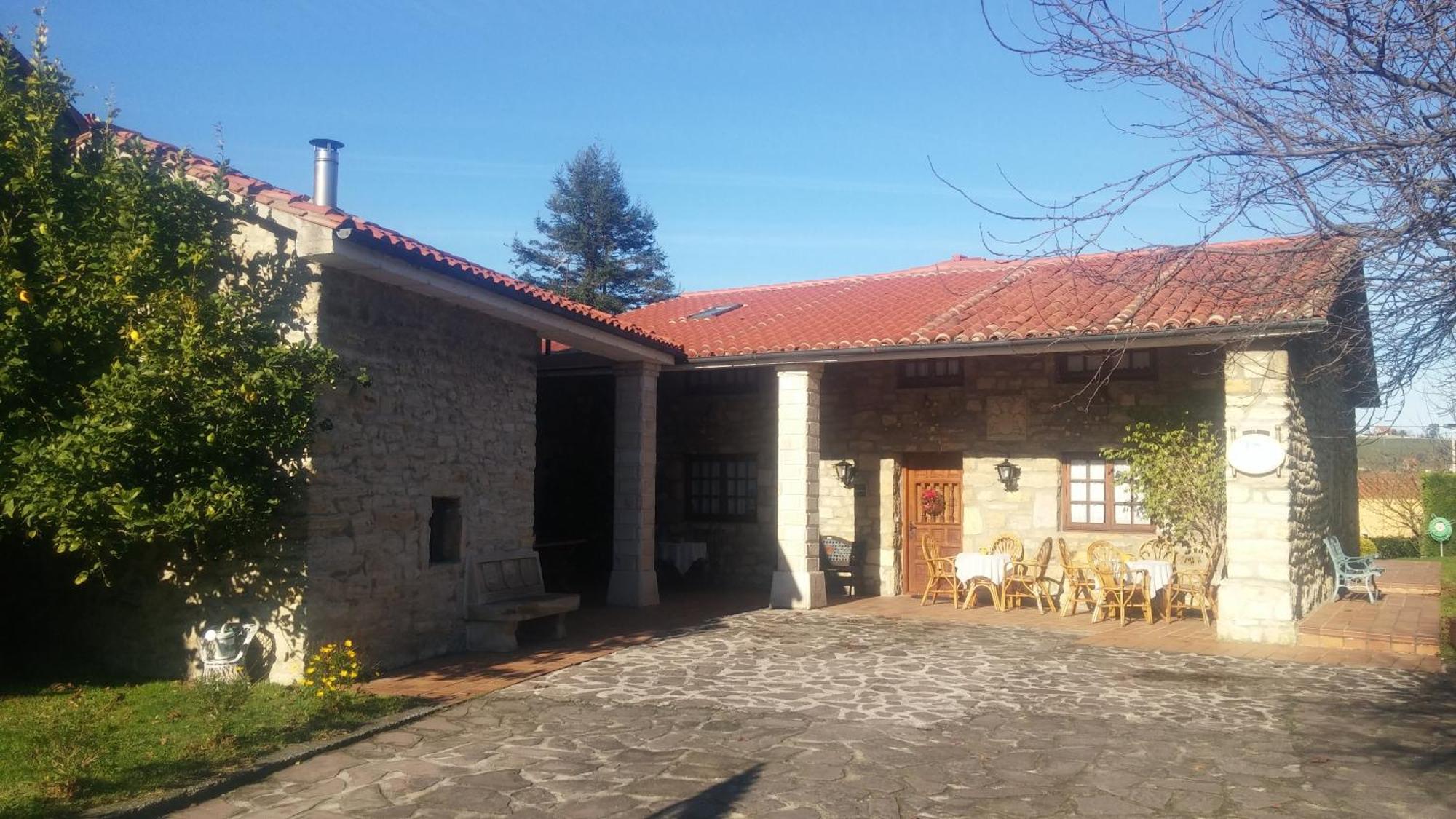 Posada Paz Hinojedo Kültér fotó